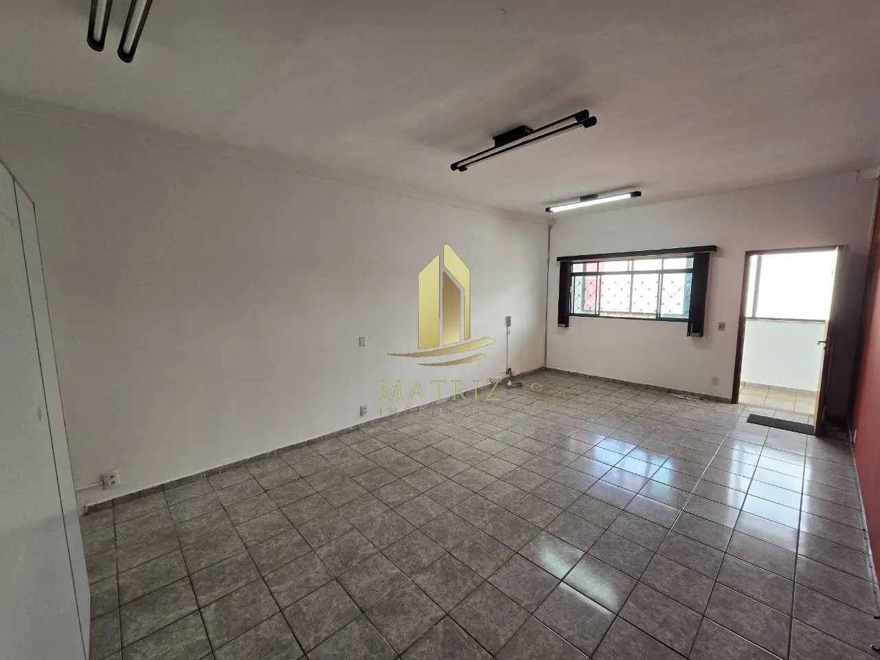 Salas/Conjuntos para alugar no Centro em Franca - Cód. 1975 (Foto 3) - Matriz Imobiliária