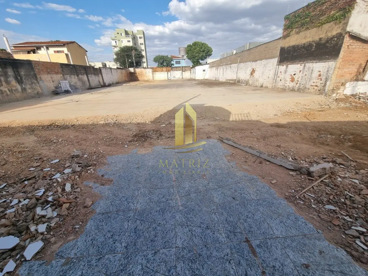 Terreno à venda no Vila Santa Cruz em Franca - Cód. 2323 (Foto 1) - Matriz Imobiliária