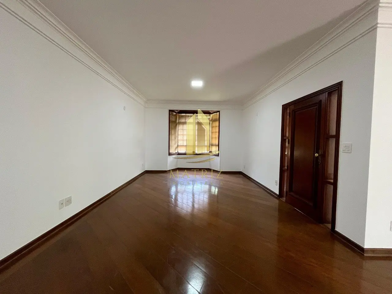Casa em Condomínio à venda no Jardim Riviera em Franca - Cód. 3328 (Foto 2) - Matriz Imobiliária