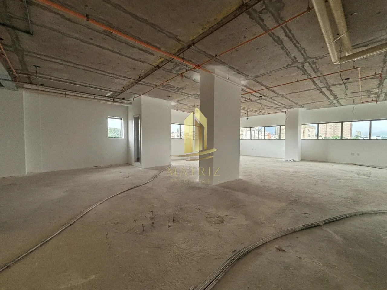 Salas/Conjuntos à venda no Centro em Franca - Cód. 3913 (Foto 1) - Matriz Imobiliária