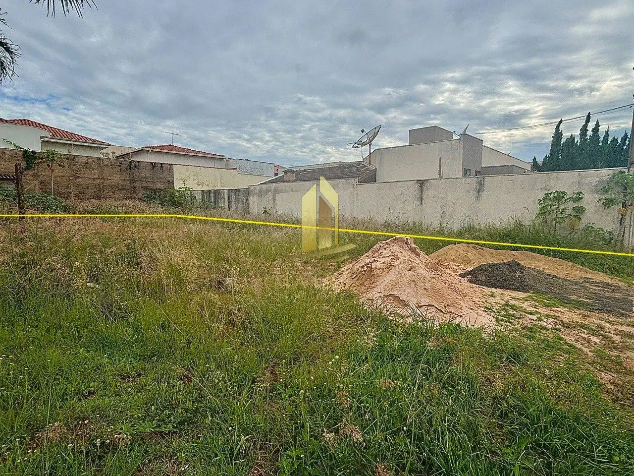 Terreno à venda no Parque Franville em Franca - Cód. 4055 (Foto 2) - Matriz Imobiliária