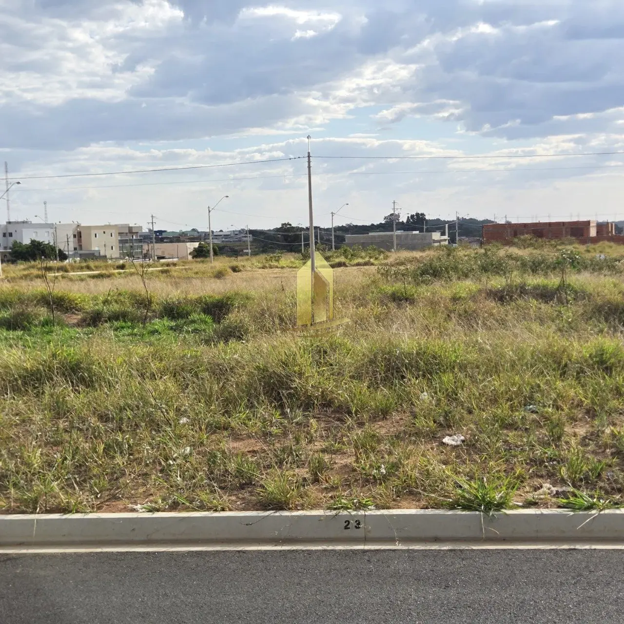 Terreno à venda no Jardim arizona em Franca - Cód. 5231 (Foto 2) - Matriz Imobiliária