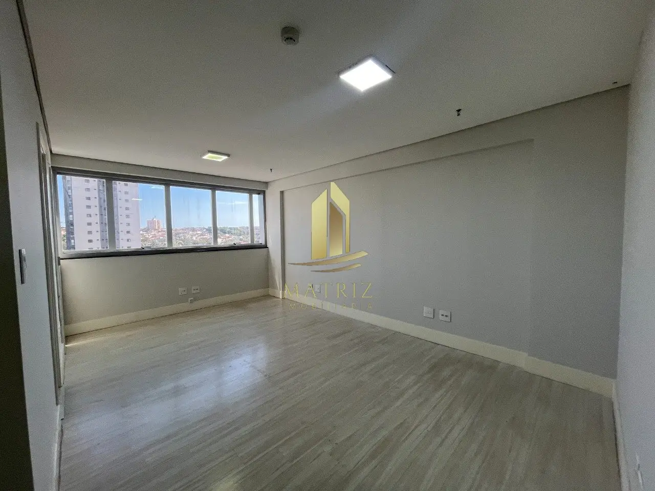 Salas/Conjuntos para alugar no Res. Baldassari em Franca - Cód. 5237 (Foto 1) - Matriz Imobiliária