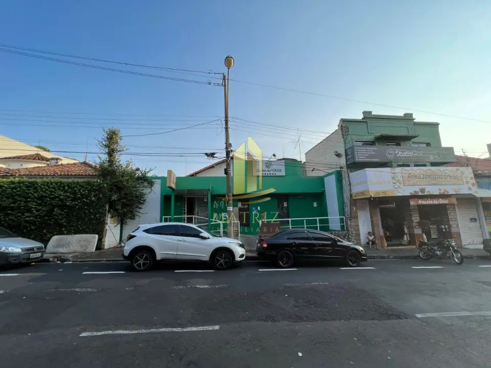 Casa à venda no Centro em Franca - Cód. 2745 - Matriz Imobiliária