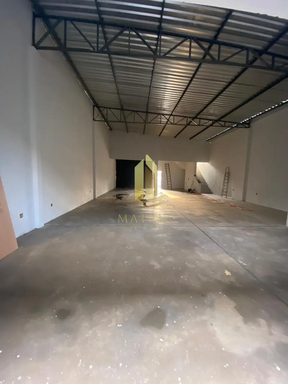 Galpão à venda no Belvedere Bandeirante em Franca - Cód. 3880 - Matriz Imobiliária