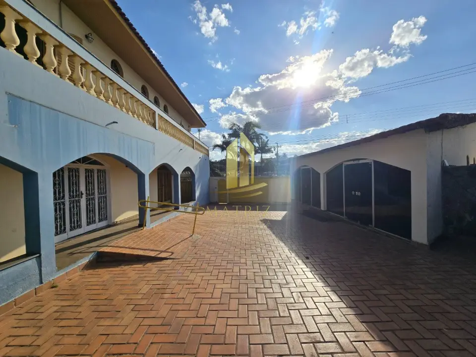 Ponto Comercial para alugar no Prolongamento Vila Duque de Caxias em Franca - Cód. 4477 - Matriz Imobiliária