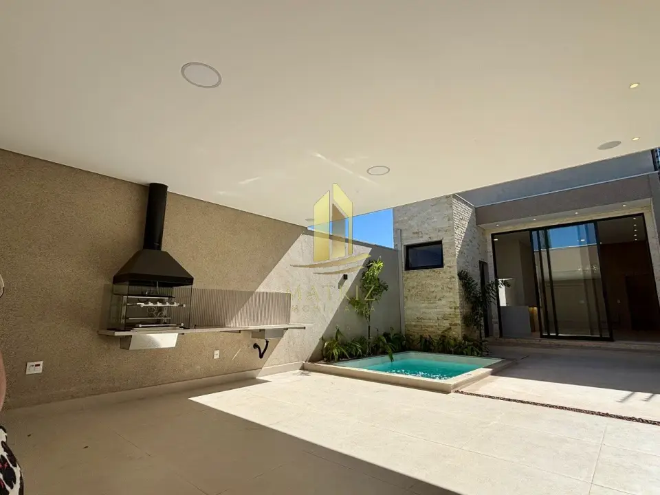 Casa à venda no Parque Universitário em Franca - Cód. 4811 - Matriz Imobiliária