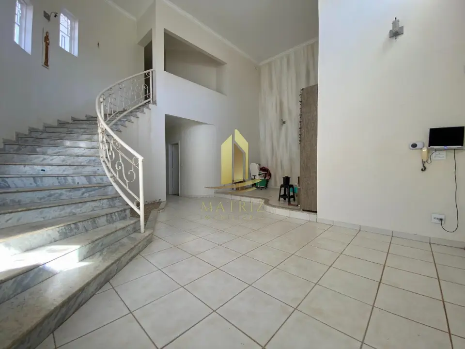 Casa para alugar no Jardim Barão em Franca - Cód. 4943 - Matriz Imobiliária